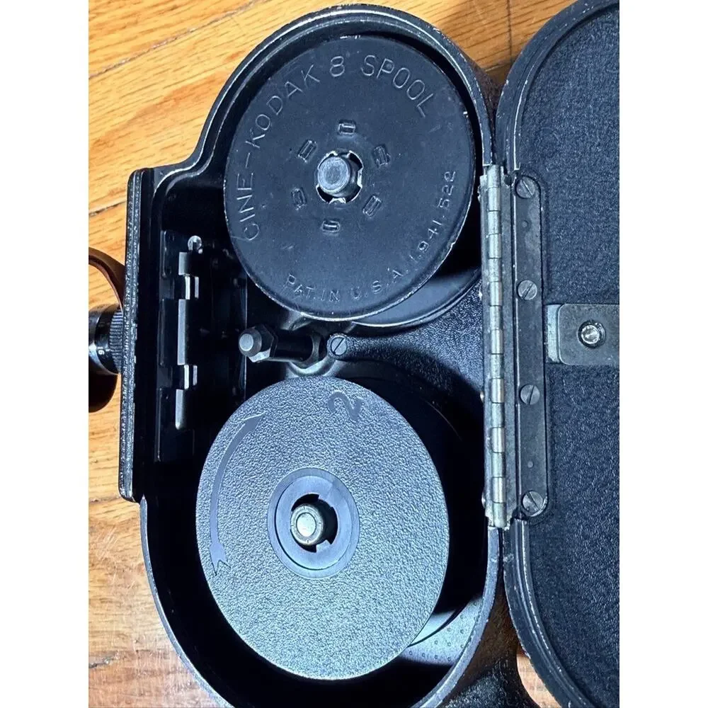 Vintage Bell & Howell Filmo Sportster Double Run Eight 8mm Movie Camera Leather